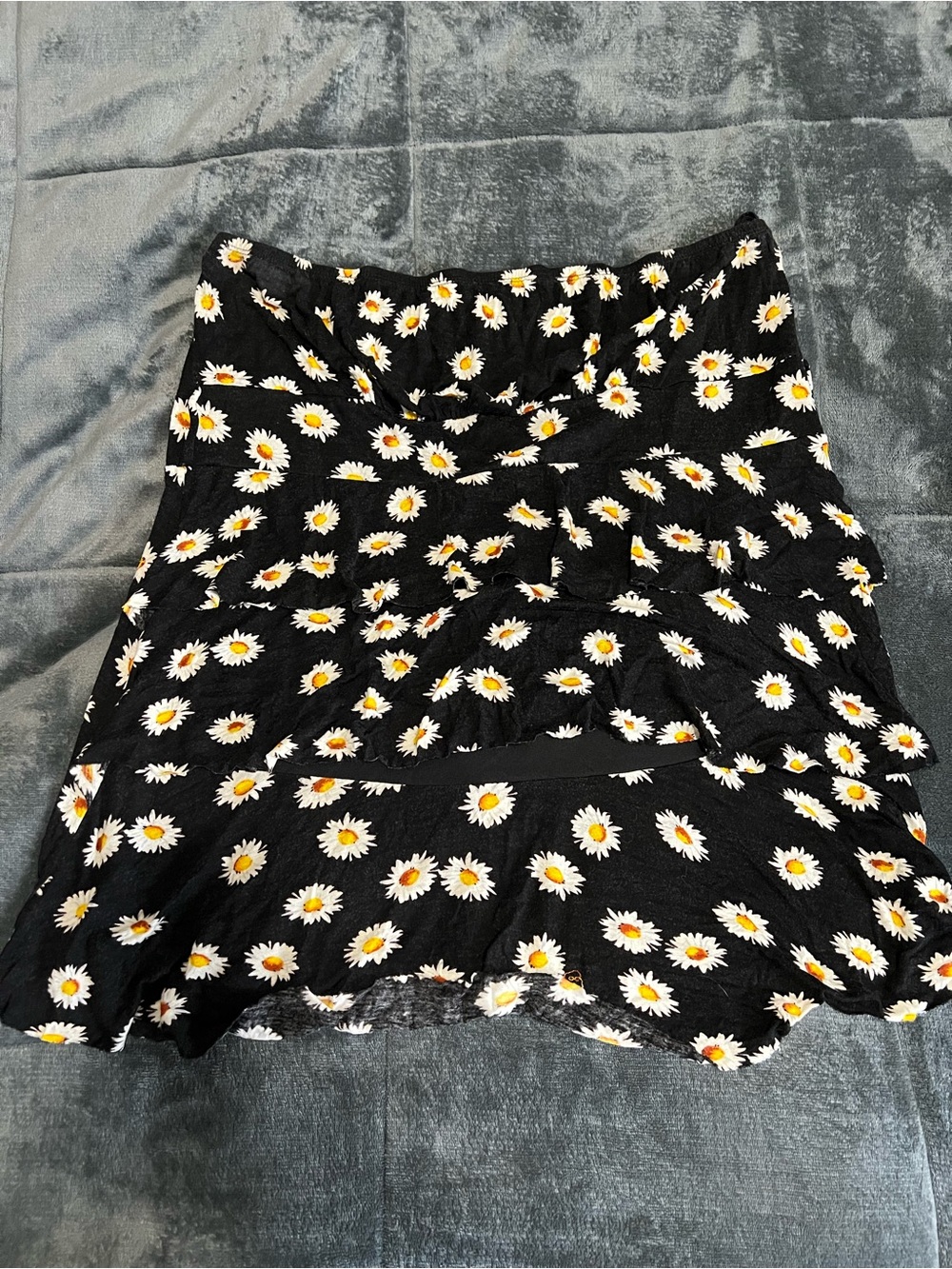 Deb Black Daisy Ruffle Sleeveless Top - Size 2XL